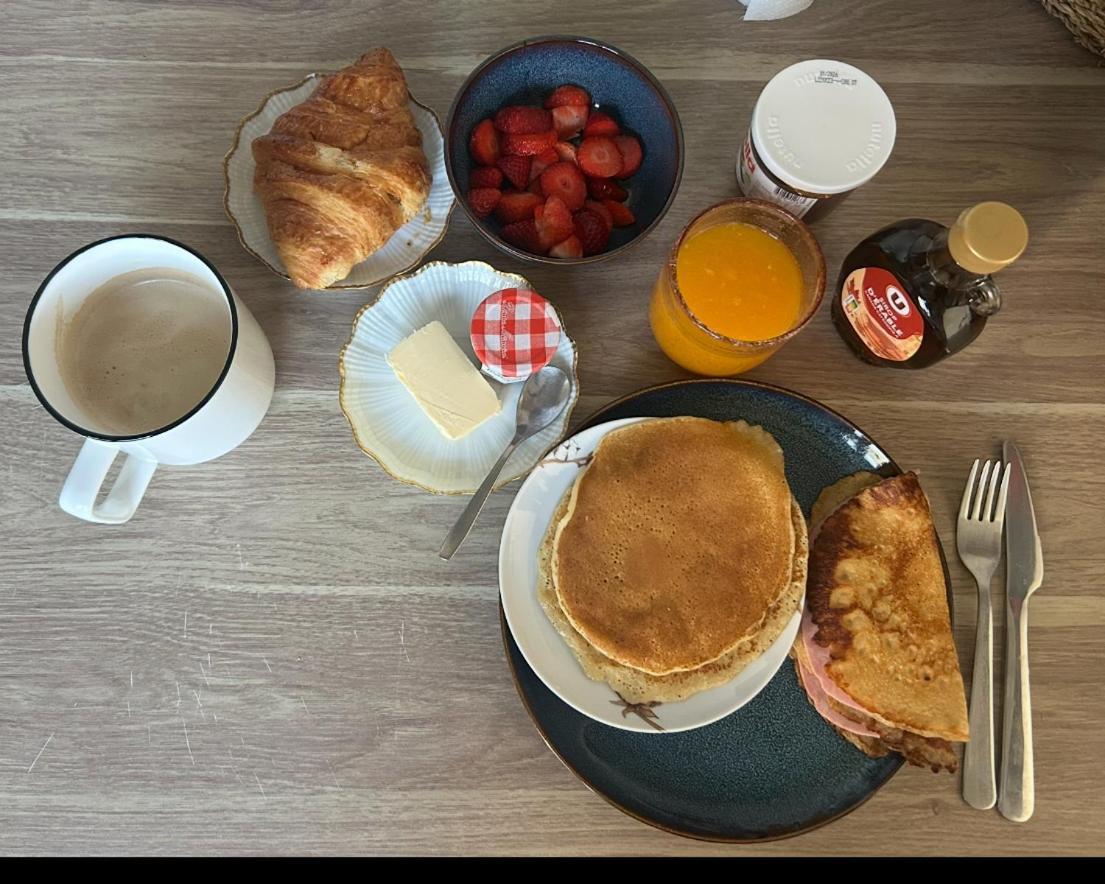 Fifa-Lodge & Breakfast Lyon Ngoại thất bức ảnh